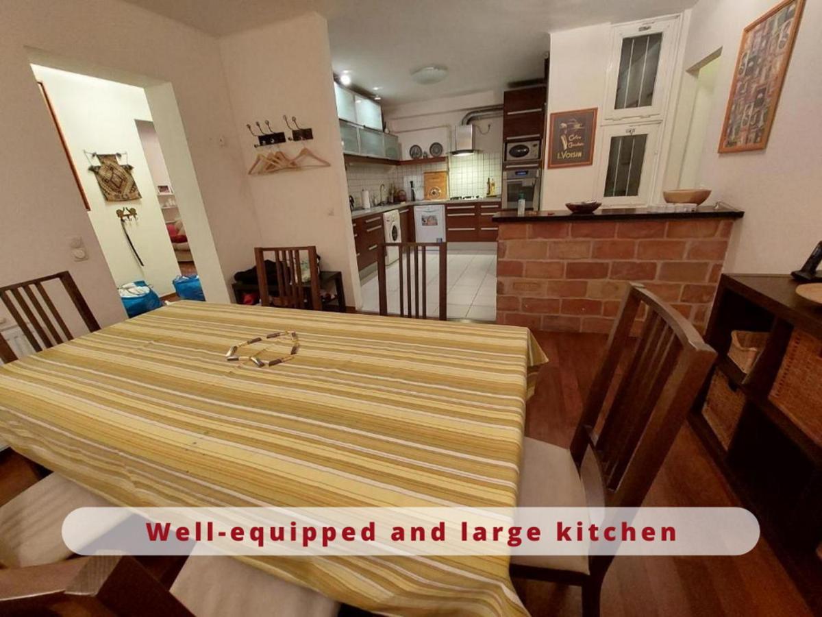 Queen Zita 130 M2 Near Chain Bridge * בודפשט