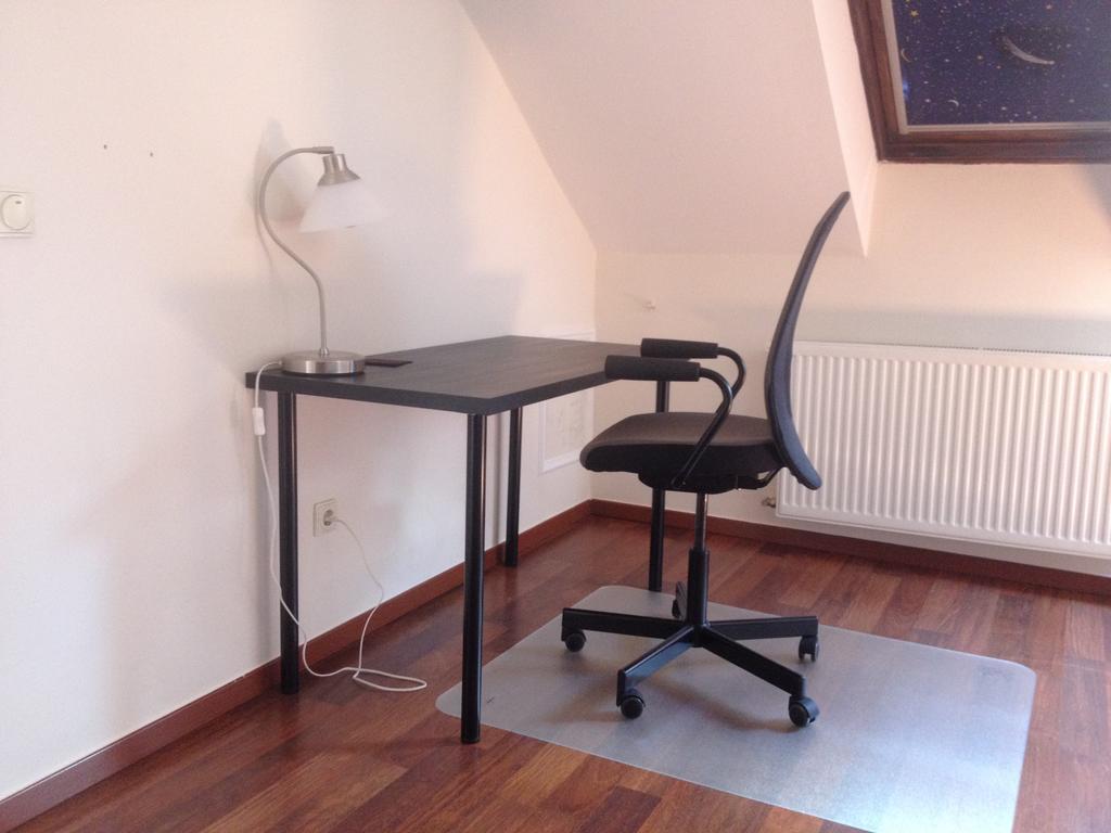Queen Zita 130 M2 Near Chain Bridge בודפשט
